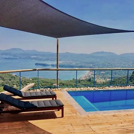 Σπίτι διακοπών House Sienna Of Intaba Views Corfiot Riviera Corfu Island Greece Contemporary Designed Shared Pool With Spectacular Sea Views Close To Ipsos *