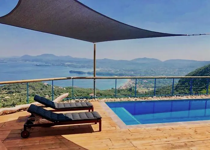 Casa vacanze House Sienna Of Intaba Views Corfiot Riviera Corfu Island Greece Contemporary Designed Shared Pool With Spectacular Sea Views Close To Ipsos *